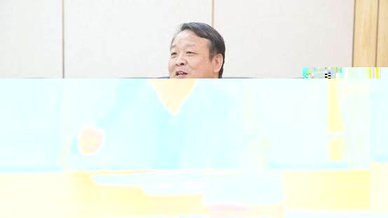 P1076113